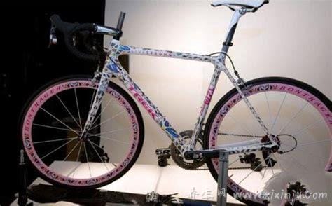 崔克蝴蝶自行车多少钱,拍卖行卖出3200万元天价(蝴蝶图案为标本)
