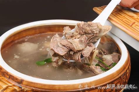 羊肉怎么炖好吃又烂没腥味(清洗羊肉／焯水去腥／配料烹饪)